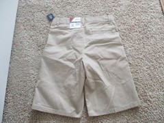 BNWT Izod Big boys formal/school uniform pleated shorts, Size 12, cotton blend