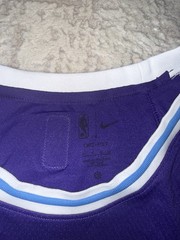 Los Angeles Lakers Nike Swingman City Edition Jersey Size Medium DB4067-504 NBA