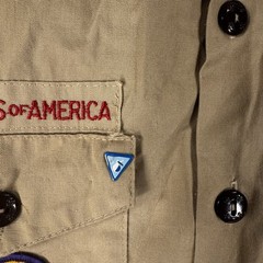 Boy Scouts BSA Cub Scouts Shirt Youth Large Tan Long Sleeve Uniform Patch Stains
