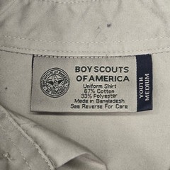 Boy Scouts of America Youth Medium Tan Short Sleeve Uniform Shirt patches BSA