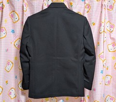 ^_^ Japanese SchoolBoy Uniform . Excellent . Blac. Size: S~ M. School Badge.