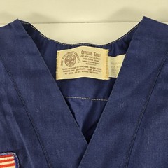 Vintage Boy Scouts Of America Cub Scout Shirt Youth Medium Uniform Patches 1980s