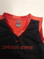 Boys NIKE Black/Orange Athletic Sleeveless Shirt Sz 2T Oregon State Beavers
