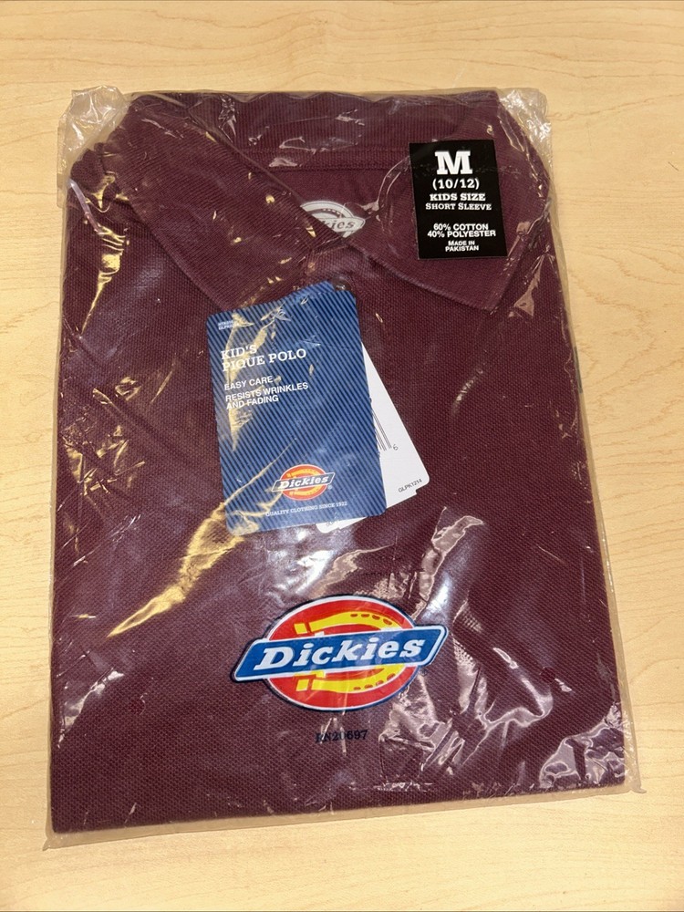 New Unisex Dickies Burgundy Uniform Polo Size Medium.