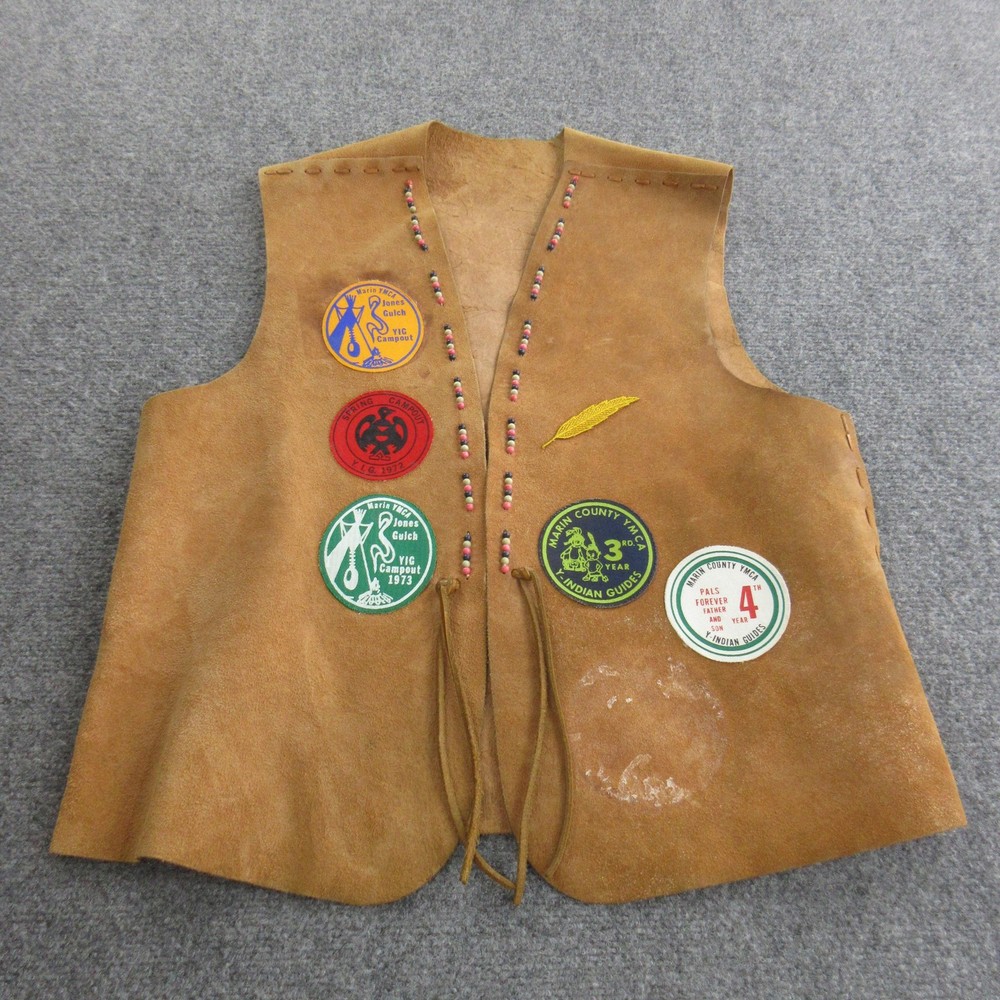 Vintage YMCA Y-Indian Guides Vest Youth Medium Suede Marin County Patches 70s