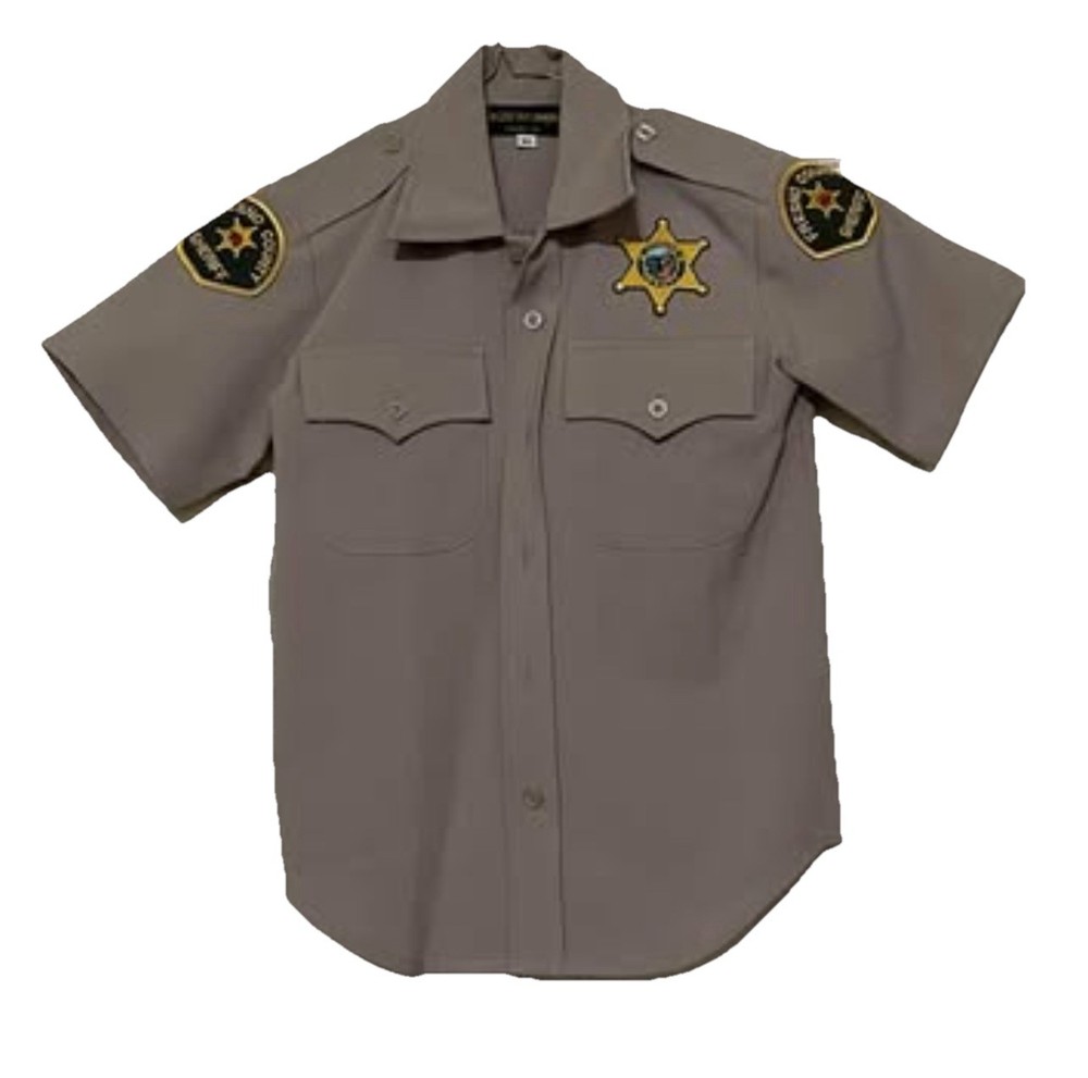 Fresno County Sheriff button down short sleeve shirt Child’s unisex size M.