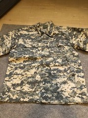 2 Rothco Kids ACU Camo Fatigue Buttoned Shirts Size Small And XL NWT