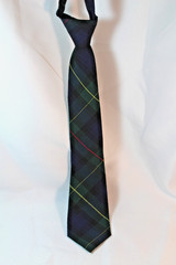LANDS’ END Boys Plaid Tie Plaid 15.5″ School Uniform Formal Wear Dress Up