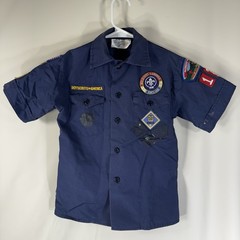Boy Scouts BSA Cub Scouts Shirt Youth Small Navy Short Sleeve Patch Residue