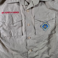 Boy Scouts of America Uniform Shirt Boys Youth Medium Tan Patches Webelos Bobcat