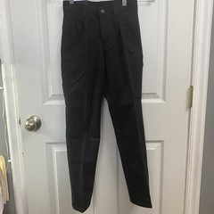 Chaps NWT Boys’ School Approved Black Pleated Front Pants Size 10 Slim