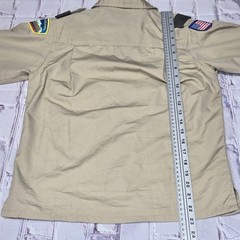 Boy Scouts of America Youth Medium Tan Short Sleeve Uniform Shirt patches BSA