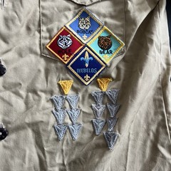VTG BSA Boys Youth LG Uniform Shirt Tan East Texas. Patches, Pins