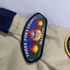Boy Scouts Of America Youth Large BSA Uniform Shirt USA Made Cub Scout Patches