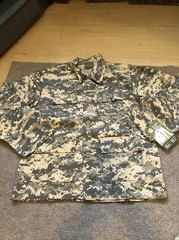 2 Rothco Kids ACU Camo Fatigue Buttoned Shirts Size Small And XL NWT