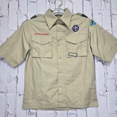 Boy Scouts of America Youth Medium Tan Short Sleeve Uniform Shirt patches BSA