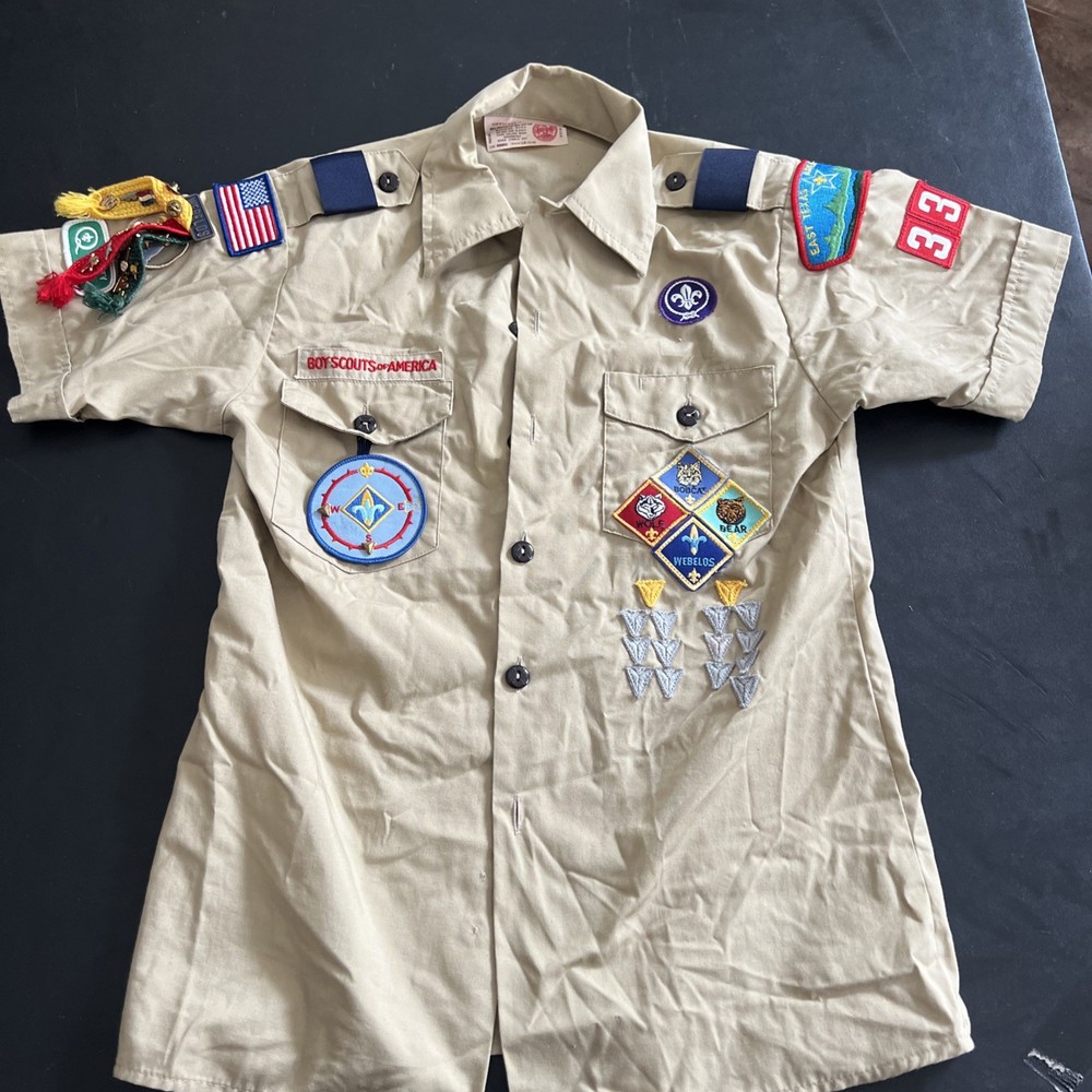 VTG BSA Boys Youth LG Uniform Shirt Tan East Texas. Patches, Pins