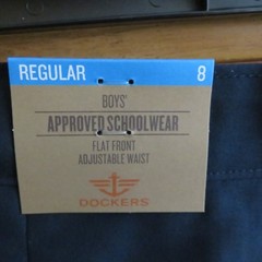 Boy’s Dockers Navy blue shorts approved schoolwear size 8 reg brand new NWT $28