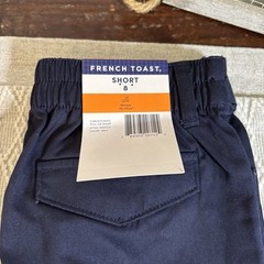 French Toast Boys’ Flat Front Stretch Twill Short. Navy Size 8. Uniform shorts.
