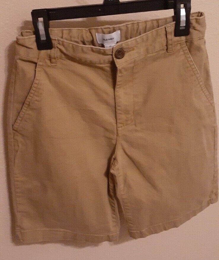 L@@K – Boys Old Navy Khaki School Uniform Shorts Sz 12 w/adjustable waist Nice!