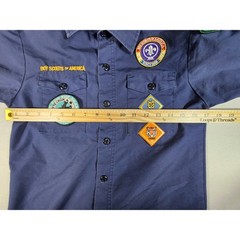 Boy Scouts of America Youth Medium Navy Blue Short Sleeve Uniform Shirt Patches