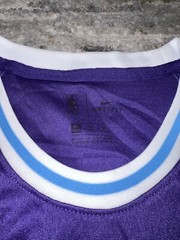 NWOT Lebron James LA Lakers Nike Swingman City Edition Jersey Size Youth M 10-12