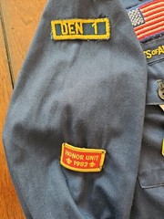 Vintage Official Boy’s / Child’s Cub Scout Navy Blue Uniform Shirt w/Patches