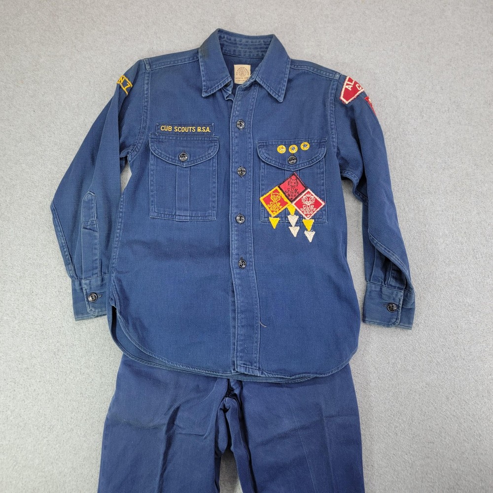 Vintage Boy Scouts BSA Cub Scouts Uniform Boys 8-10 Blue Shirt Pants Patches