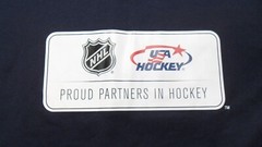 Medium NWOT Youth NHL & USA Hockey Proud Partners In Hockey Shirt Jersey