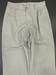 IZOD School Uniform Boys Pants Beige Pleated Front /100% Cotton /Size 18