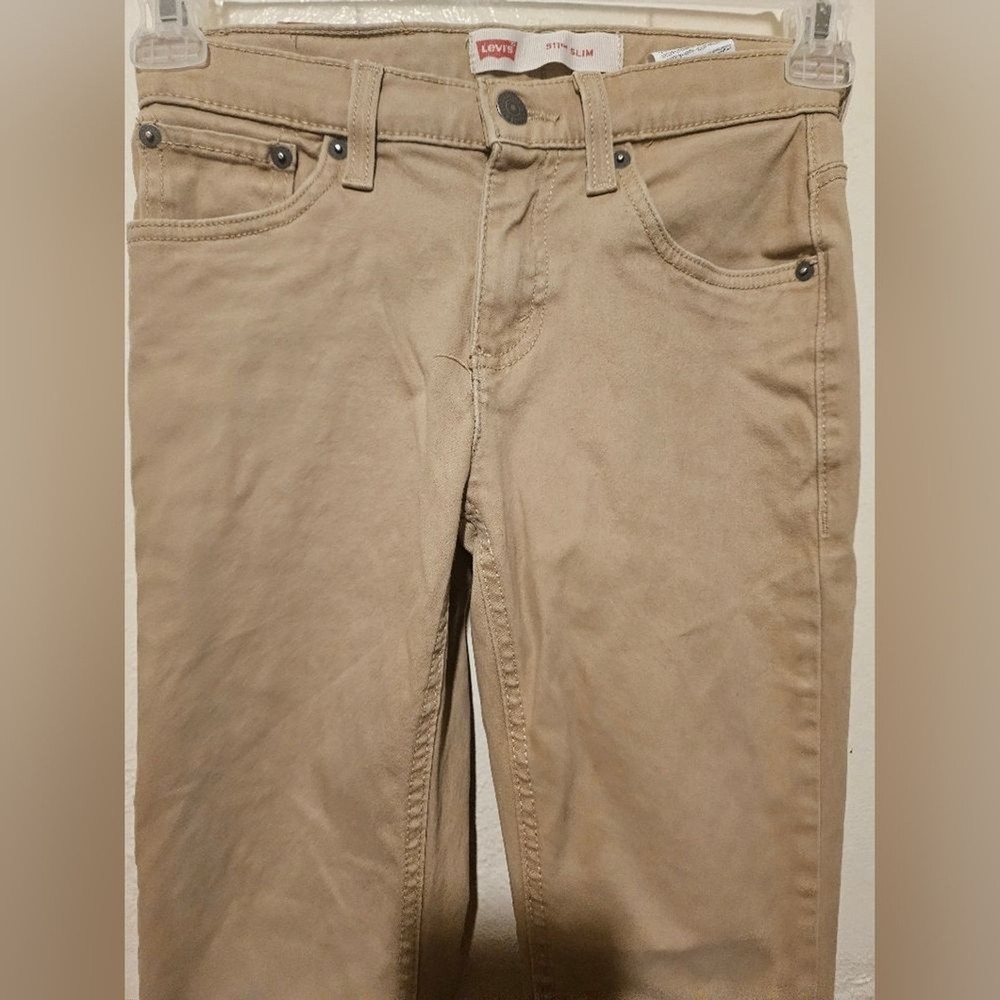 Kids Levi’s 511 Slim Sz 12 Reg khaki colored jeans..5 pockets