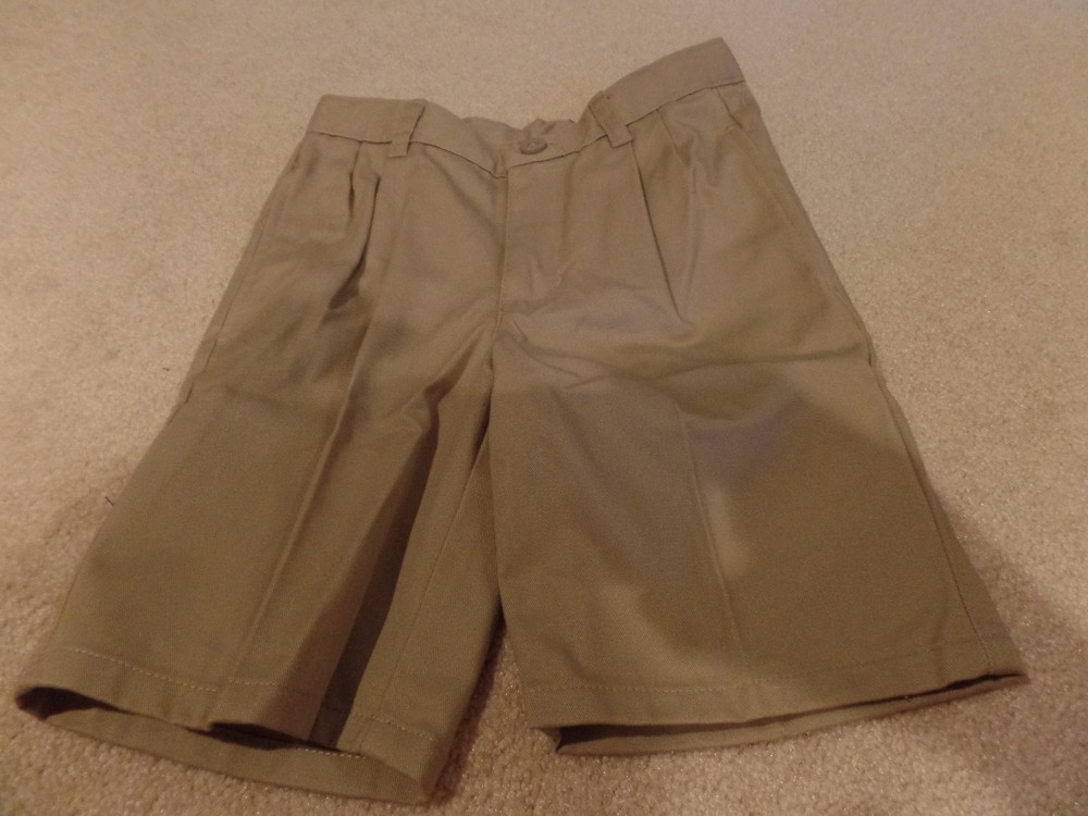 Boys, Arizona Jeans, School Uniform Shorts, Size: 5, Pleated, Khaki, NWT