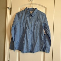 NEW Amazon Essentials Boys’ Uniform Long-Sleeve Woven Blue Size XL (12) C259