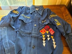 VINTAGE Cub Scouts BSA Shirt Youth Small Blue Official Uniform Patches Pins 60s
